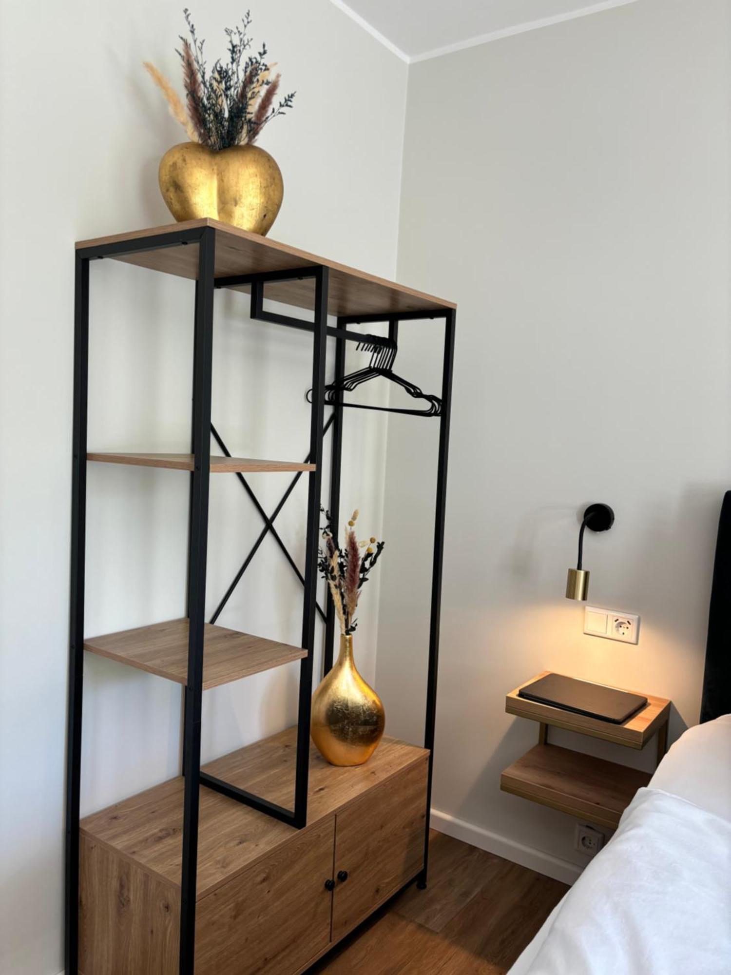 Apartment Mit Parkblick บัดโรเทนเฟลเดอ ภายนอก รูปภาพ