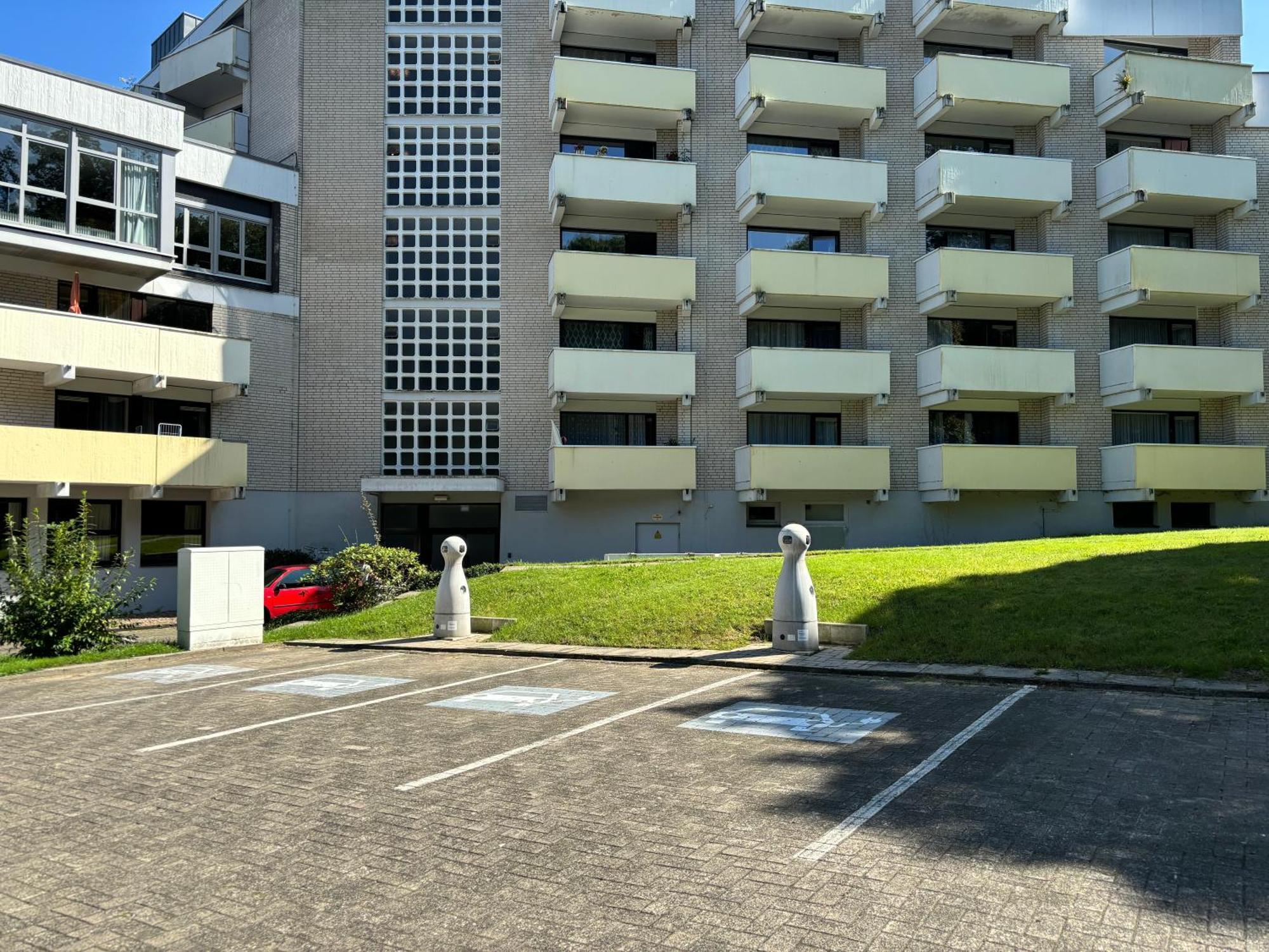 Apartment Mit Parkblick บัดโรเทนเฟลเดอ ภายนอก รูปภาพ